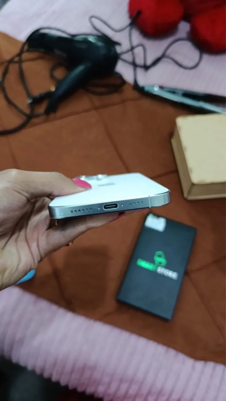 iPhone 16 pro Max  - Foto 3