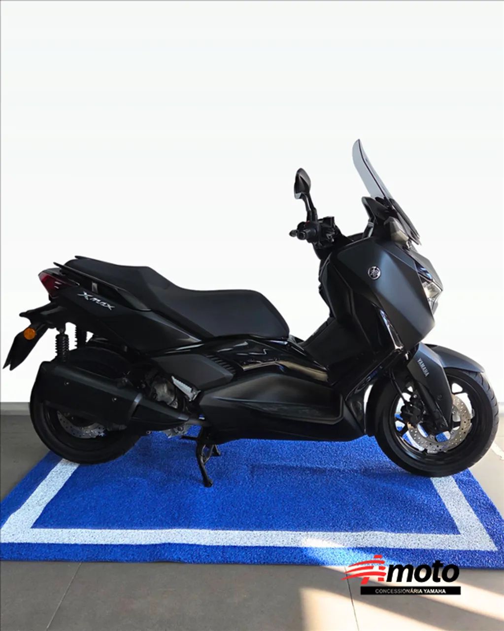 YAMAHA XMAX 250 CONNECTED ABS