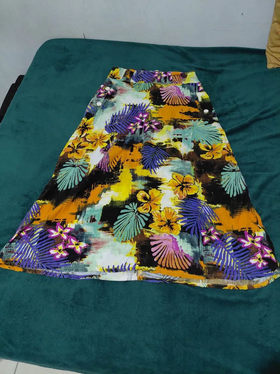 VENDO ROUPAS POUCO USADAS 