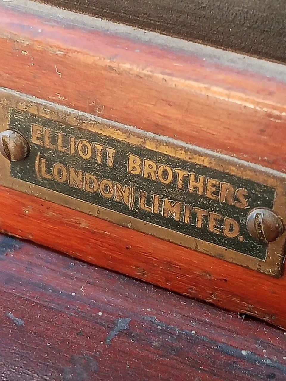 Telegrafo antigo, peça de museu: - Foto 4