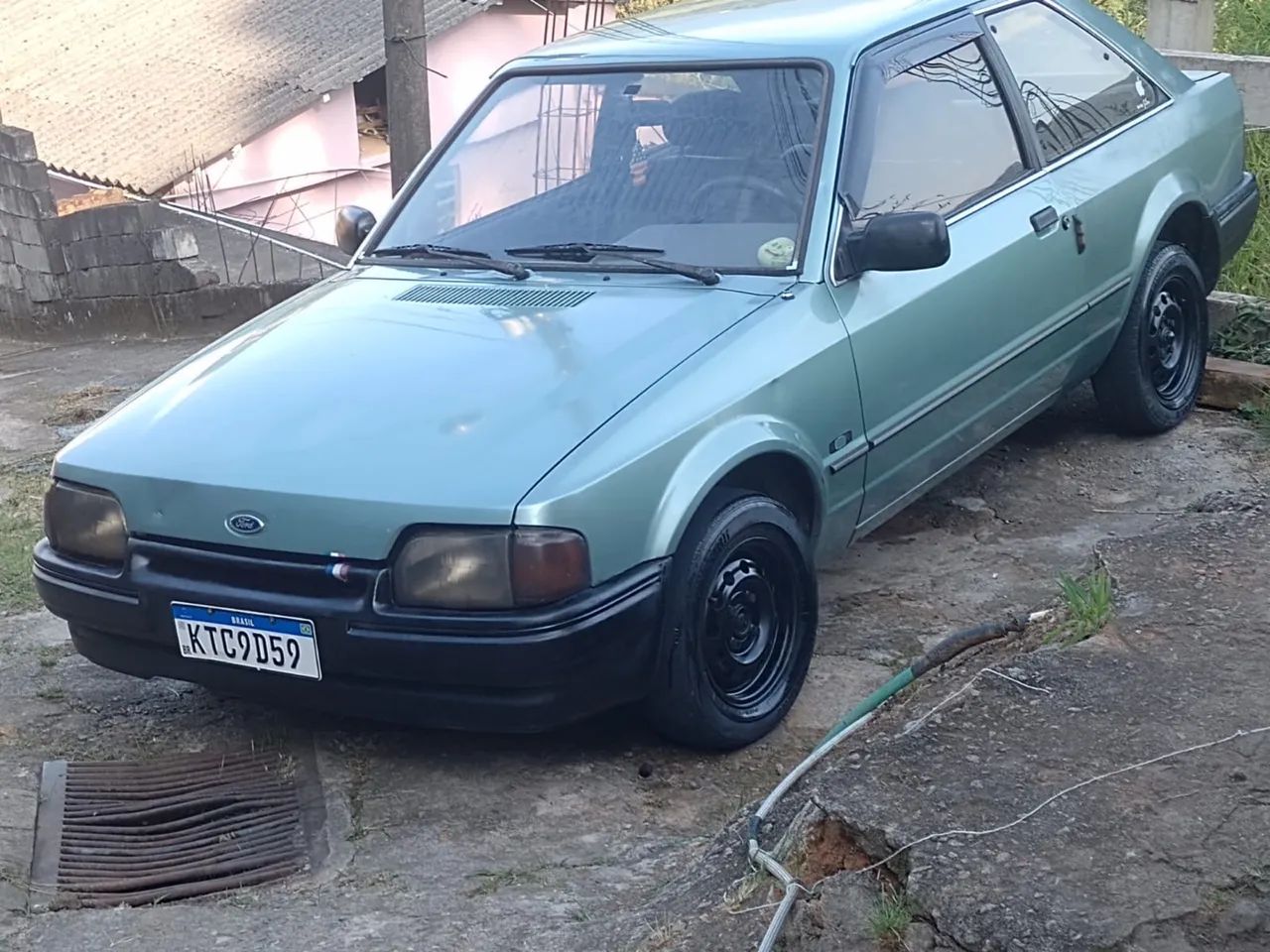 Ford Escort ESCORT GL 1.6I / 1.6 1993