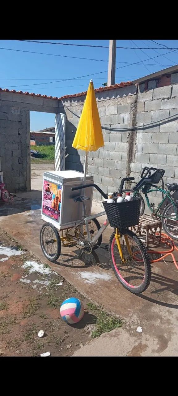 Triciclo com quadro de alumínio 