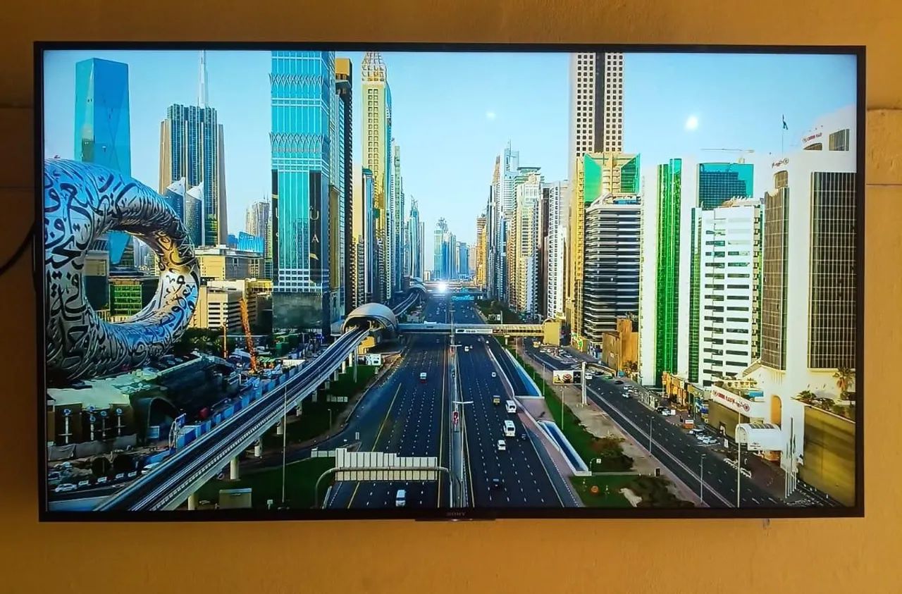 Vendo tv 50 polegadas 4k smart nova - Foto 2