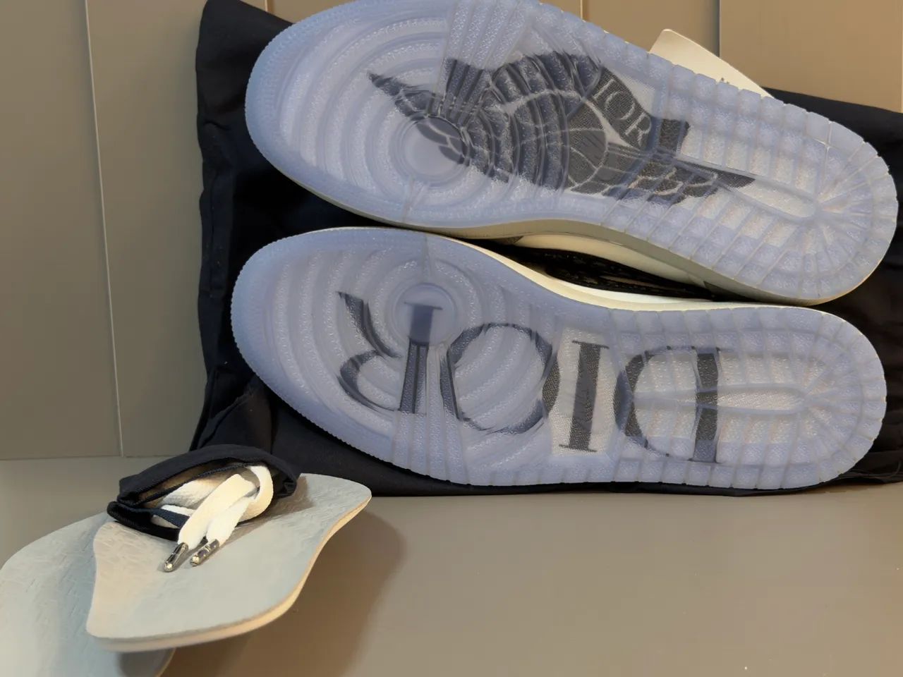Tênis Nike Air Dior  - Foto 3