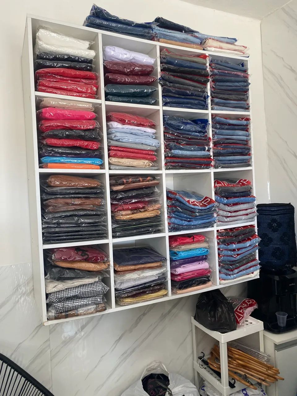 Colmeia de roupas  - Foto 2