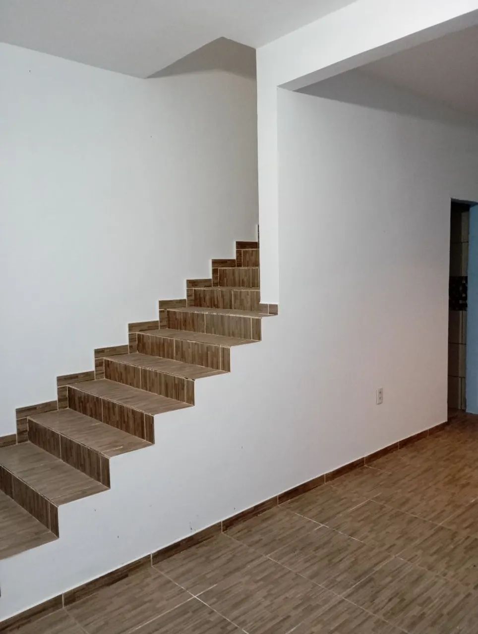Vendo casa duplex com garagem. - Foto 4