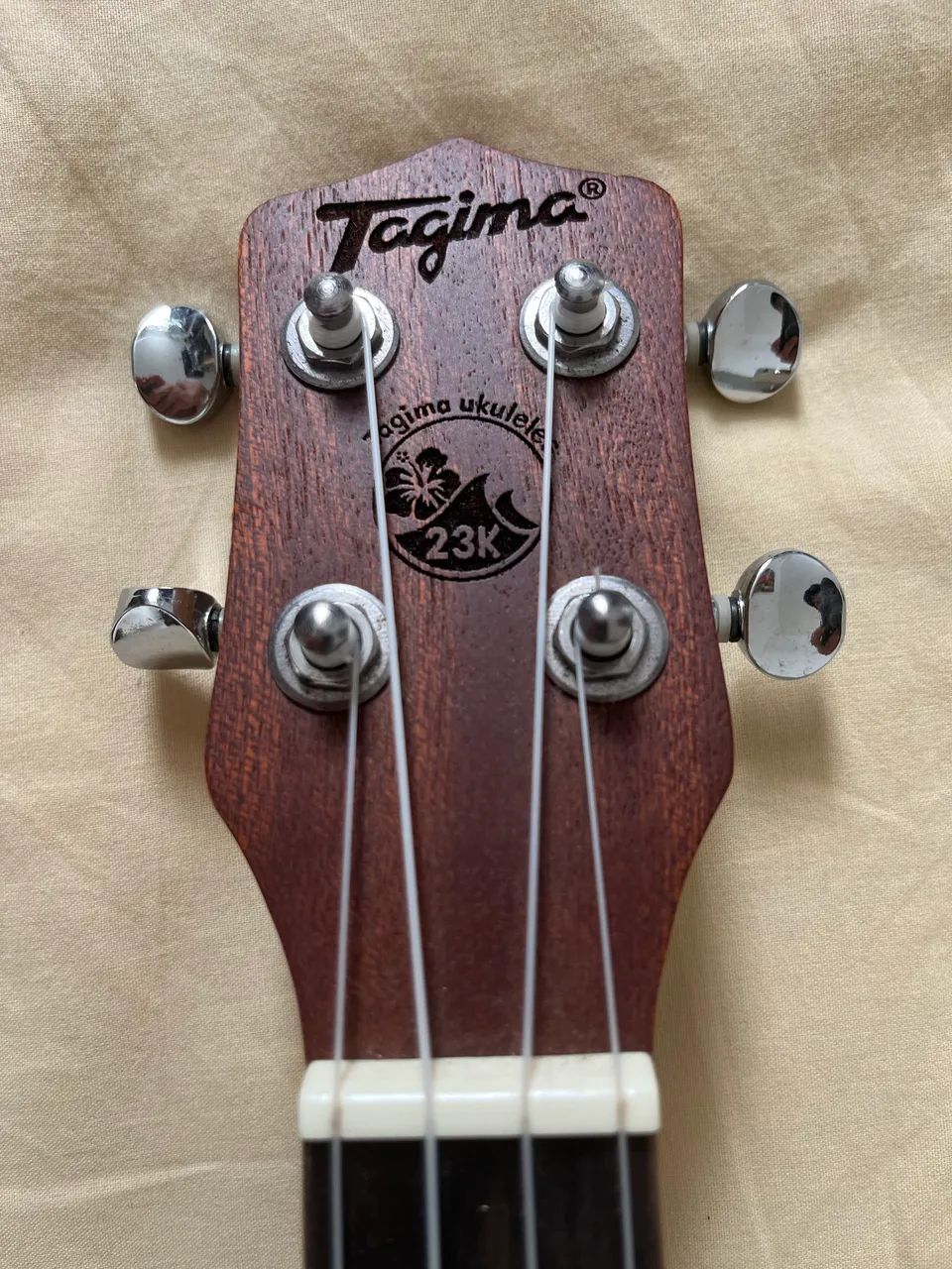 Ukelele Tagima  - Foto 2