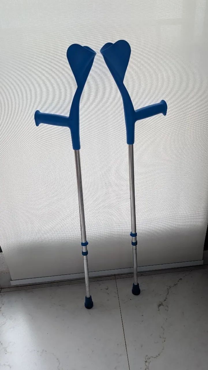 Par de Muletas Articuladas Garcia (Importadas)