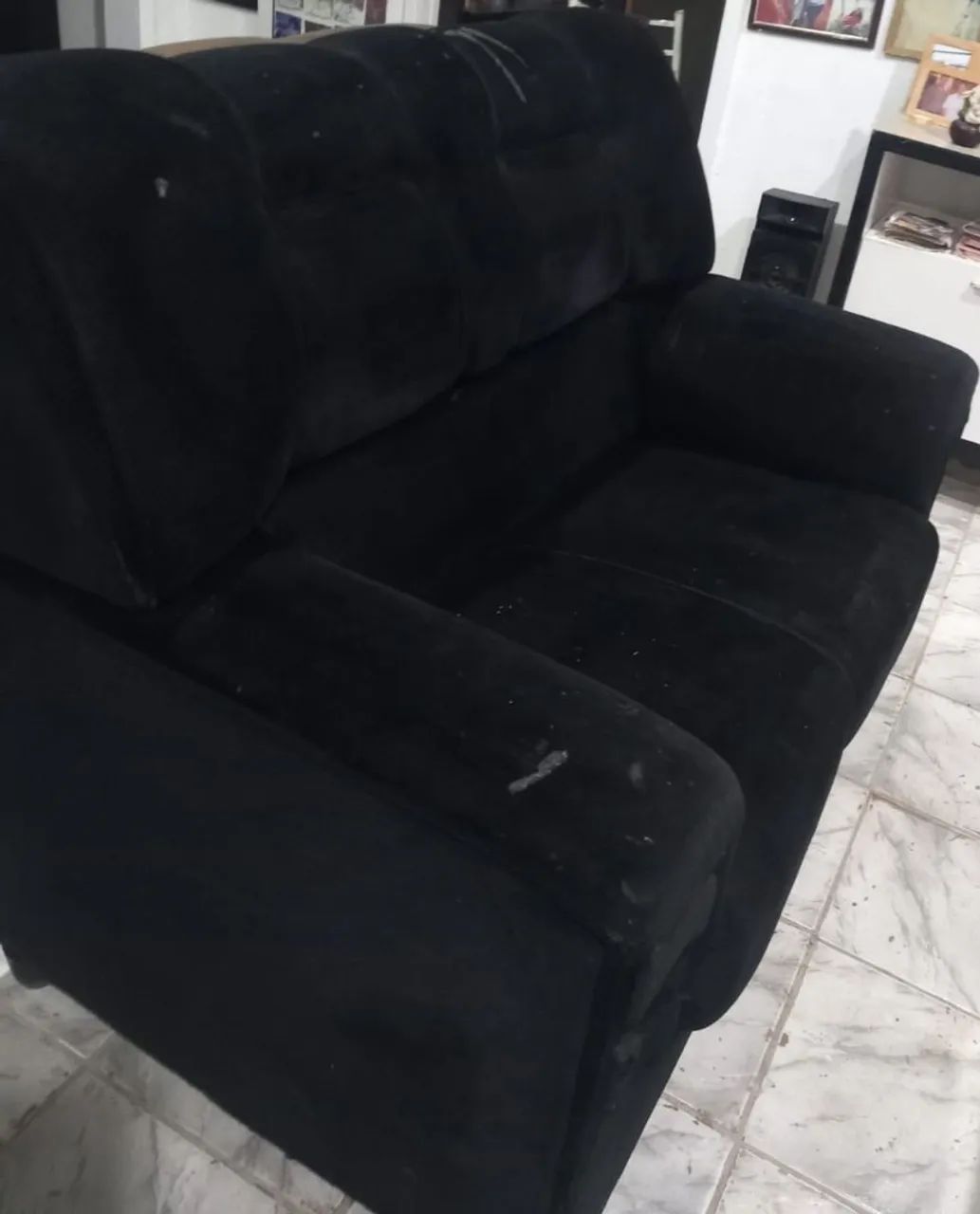 Sofá dois lugares preto grande  - Foto 2
