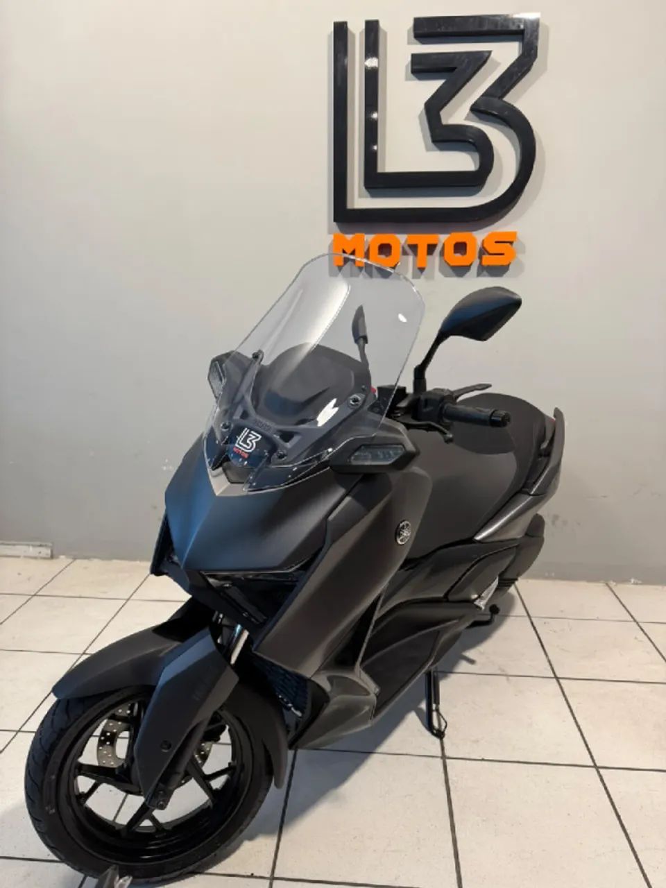 YAMAHA XMAX 300 CONNECTED - Foto 5