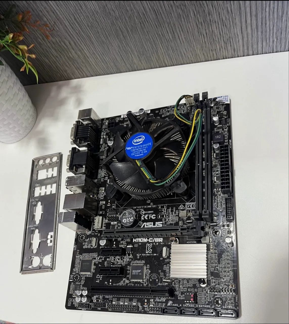 Kit Placa-mãe ASUS H110M-C + Intel Core i5 6500  - Foto 3