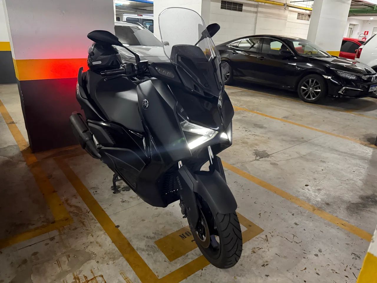 YAMAHA XMAX CONNECTED 2025 - Foto 2