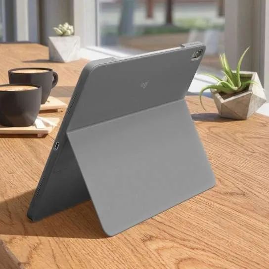 Logitech Combo Touch para iPad Air 13 - Foto 2