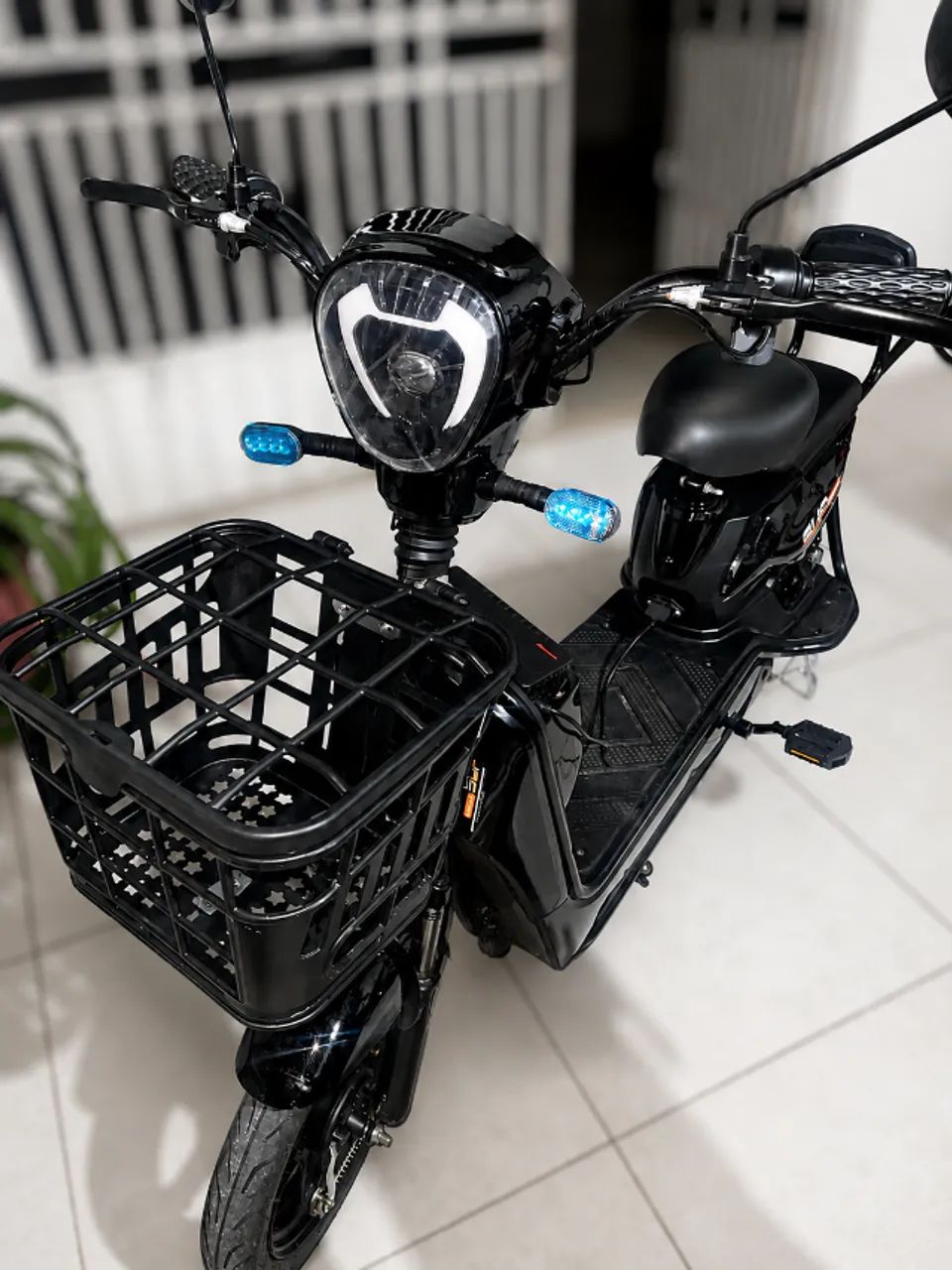 Scooter elétrica 