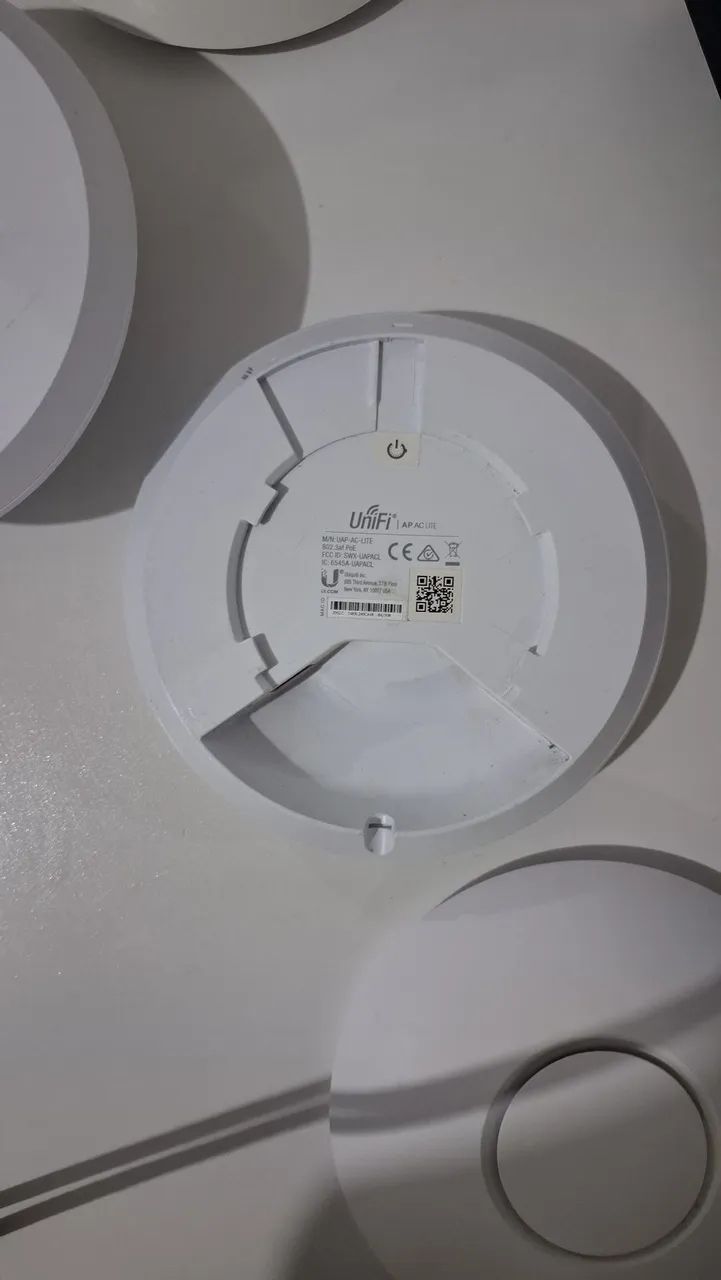 Kit 5 Access Points Ubiquiti UniFi AP AC Lite (Usados) - Foto 3