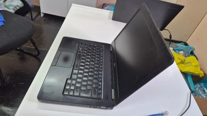 Notebook Dell Latitude E5440 i5 8gb SSD 240gb - Foto 2