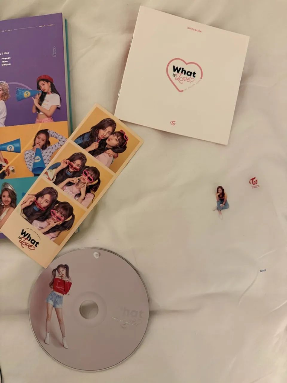 2 álbuns era what is love twice  - Foto 4