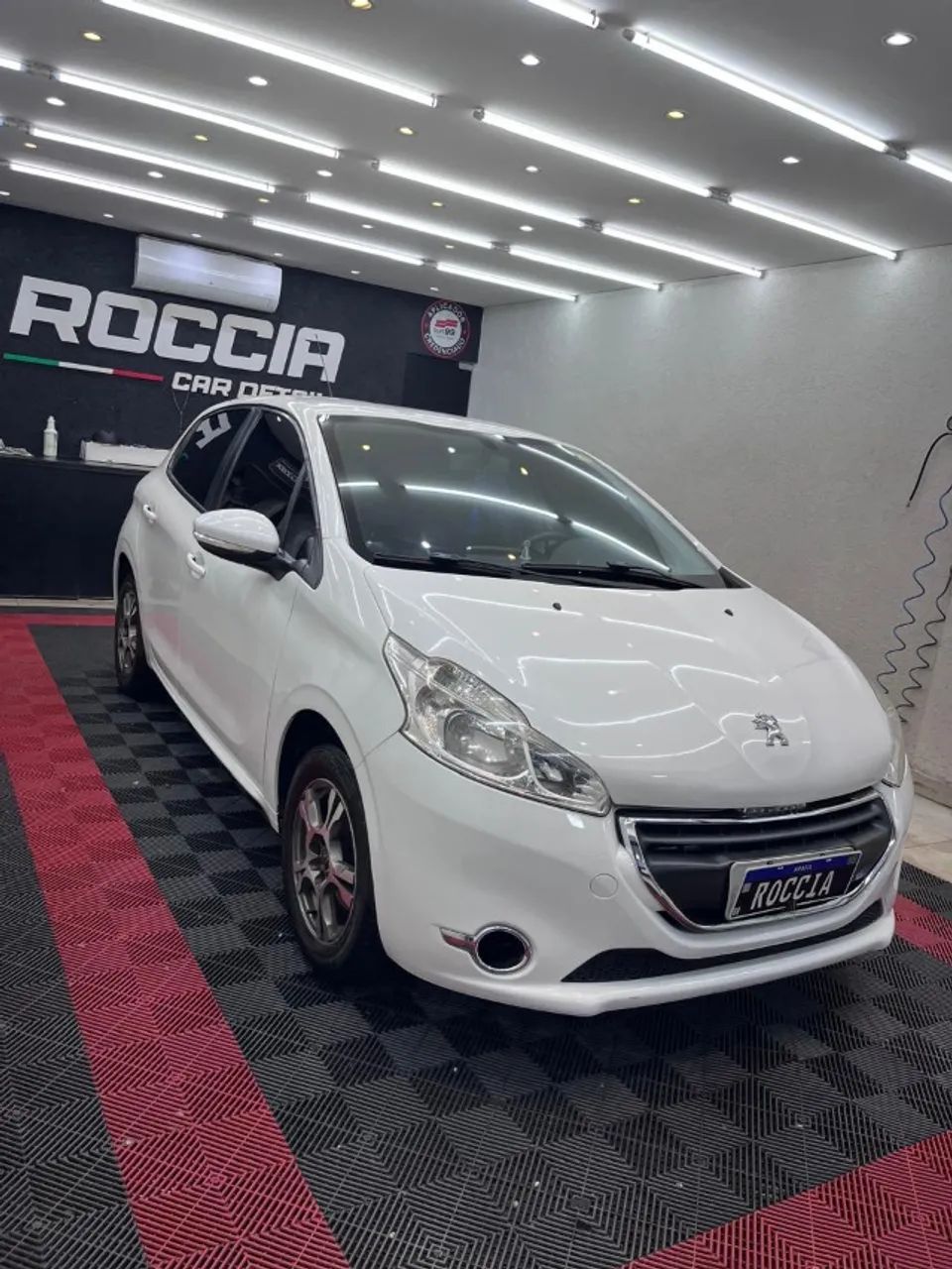 Peugeot 208 Active/active Pack 1.5 Flex 8V 5P 2016 - Foto 3