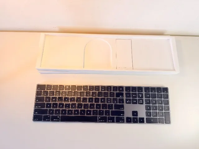 Apple Magic Mouse 2 - Original - Periféricos e Acessórios de