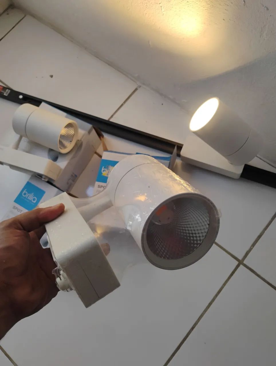 3 Luminárias de Led - Foto 2