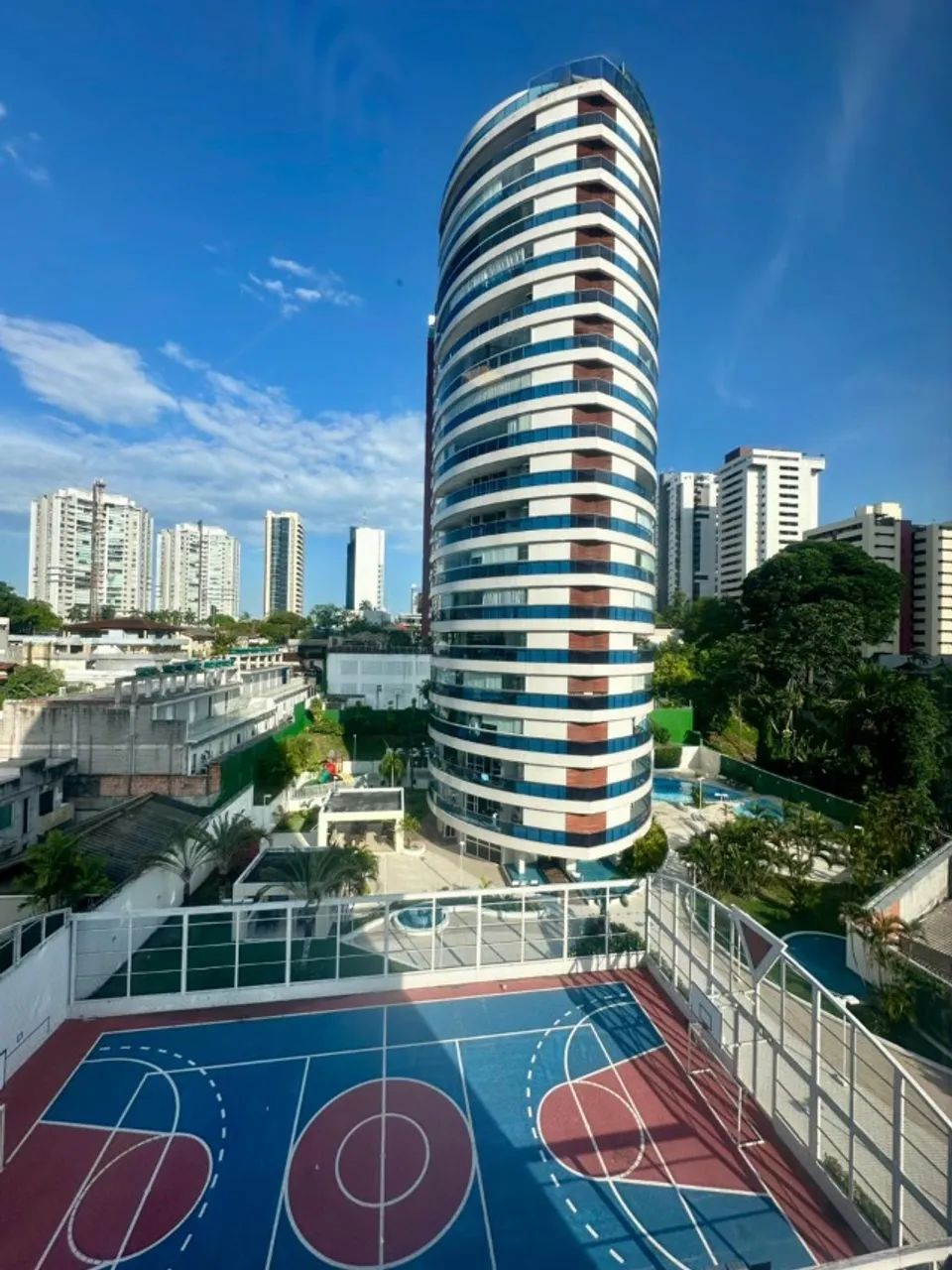 ADRIANÓPOLIS - CONDOMÍNIO BELLÁGIO 155M²