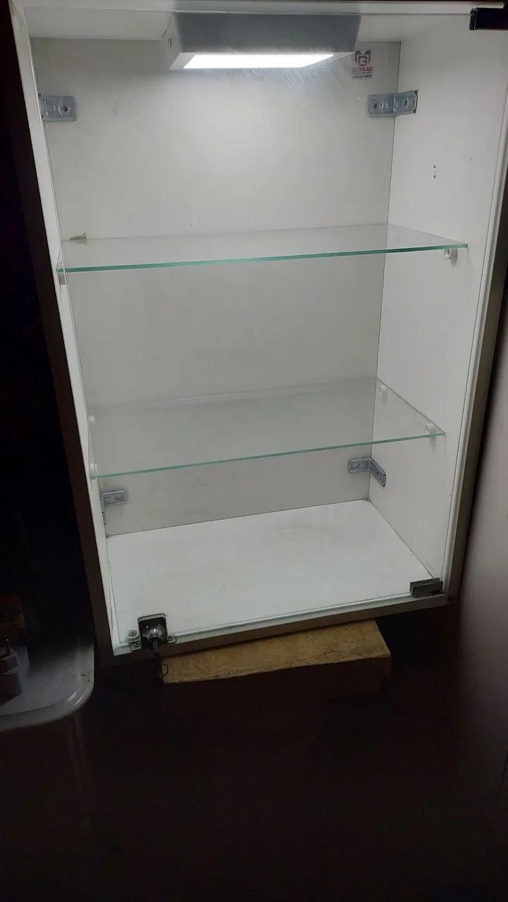 VITRINE COM LED 