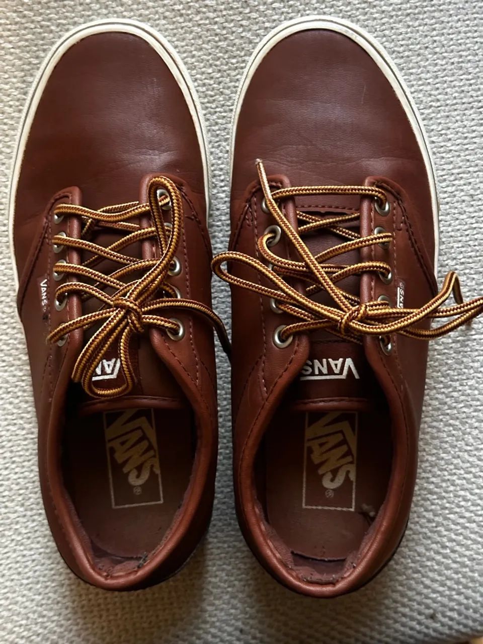 Vans Era / Authentic Leather