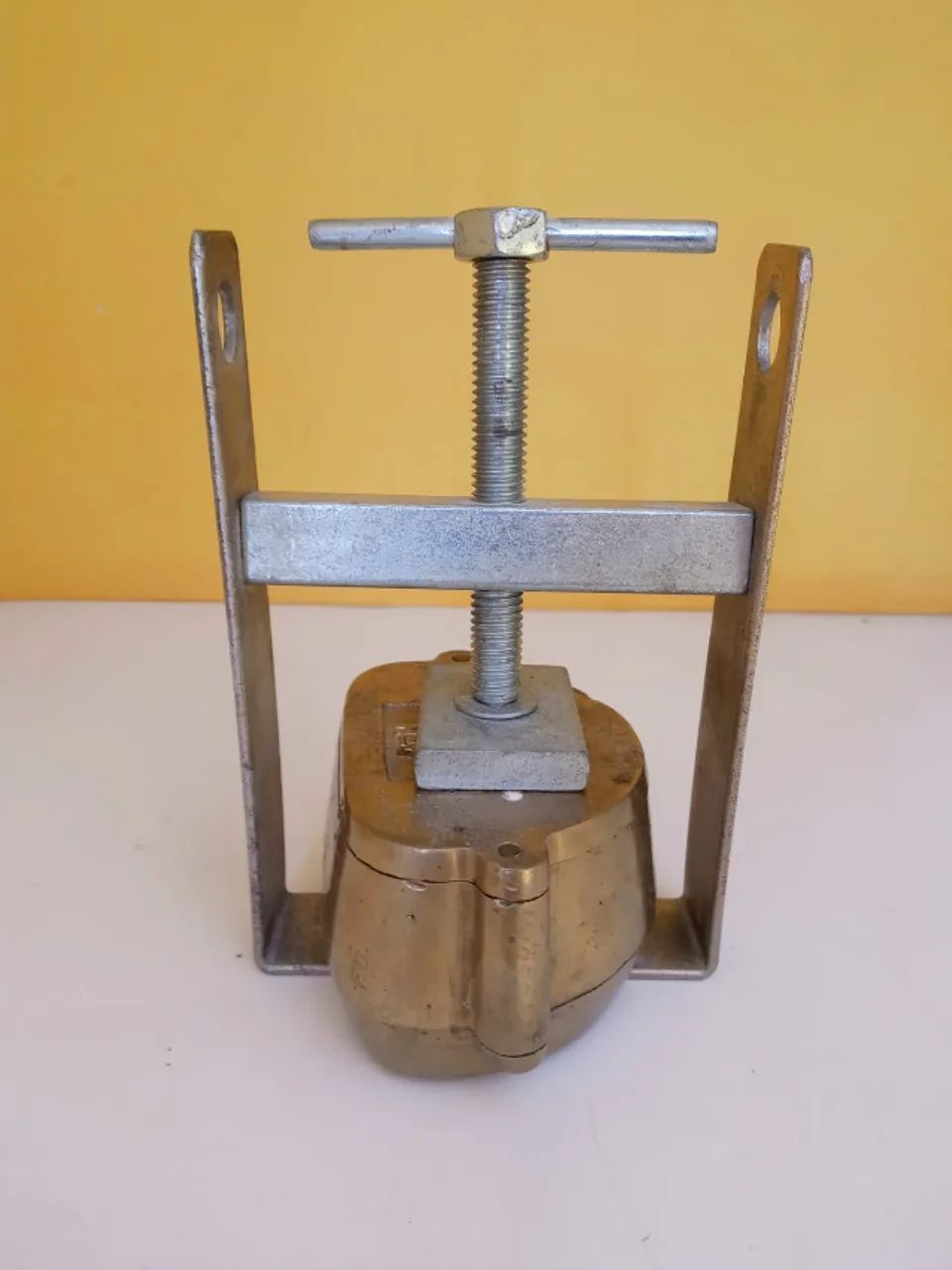 Mufla e Prensa para Prótese Dentária - Foto 2