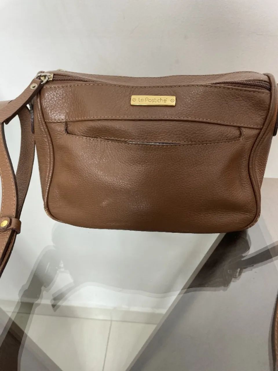 Bolsa Lê Postiche em couro marrom