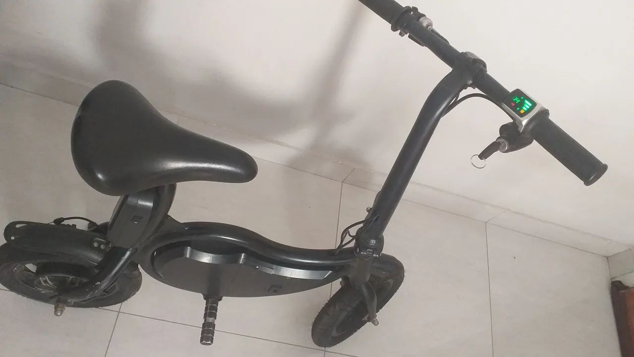 Bicicleta elétrica 36v 350w dobrável  - Foto 4
