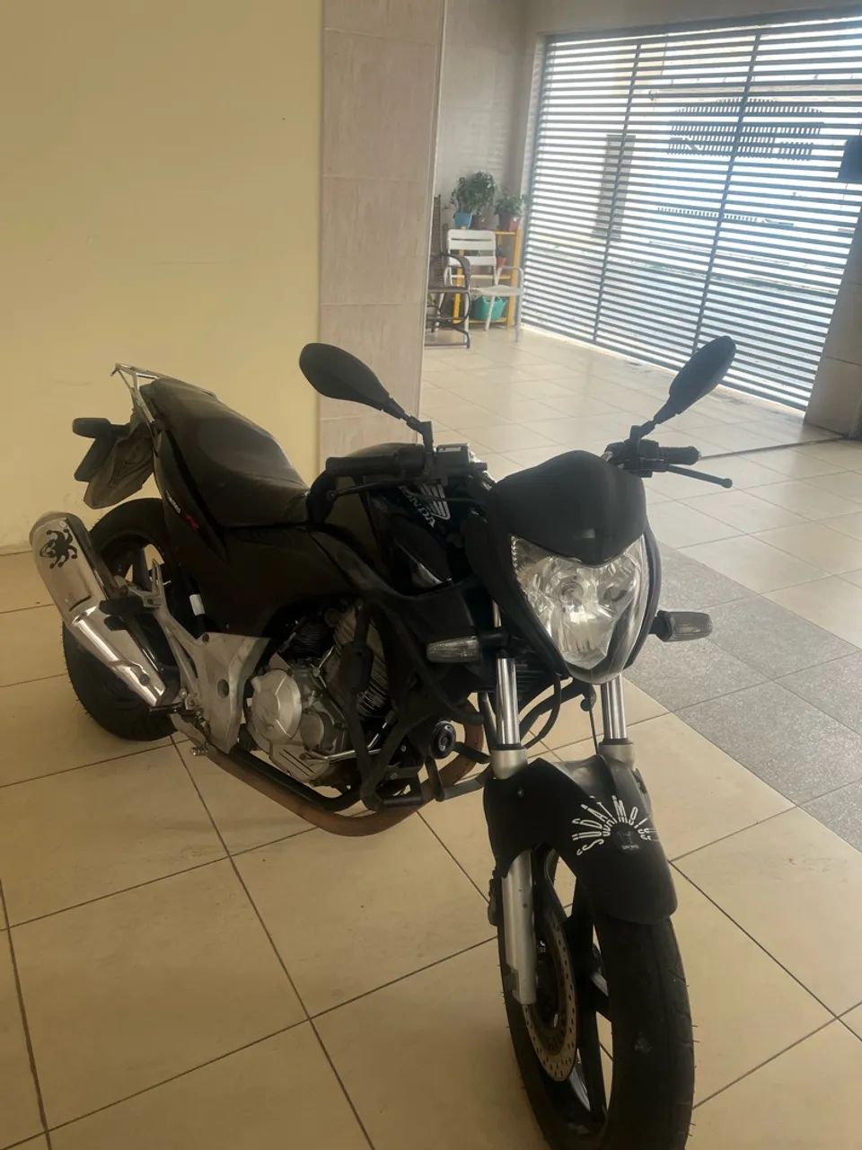 Cb 300r 