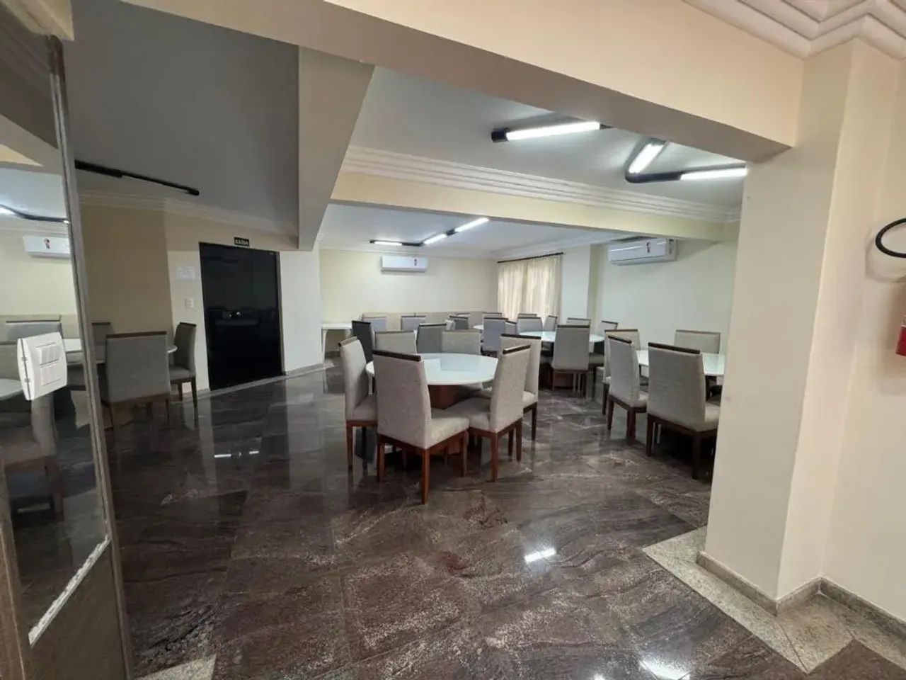 Apartamento para alugar em Maringá, Zona 05, com 4 quartos, com 172.7 m², Sete de Setembro - Foto 5