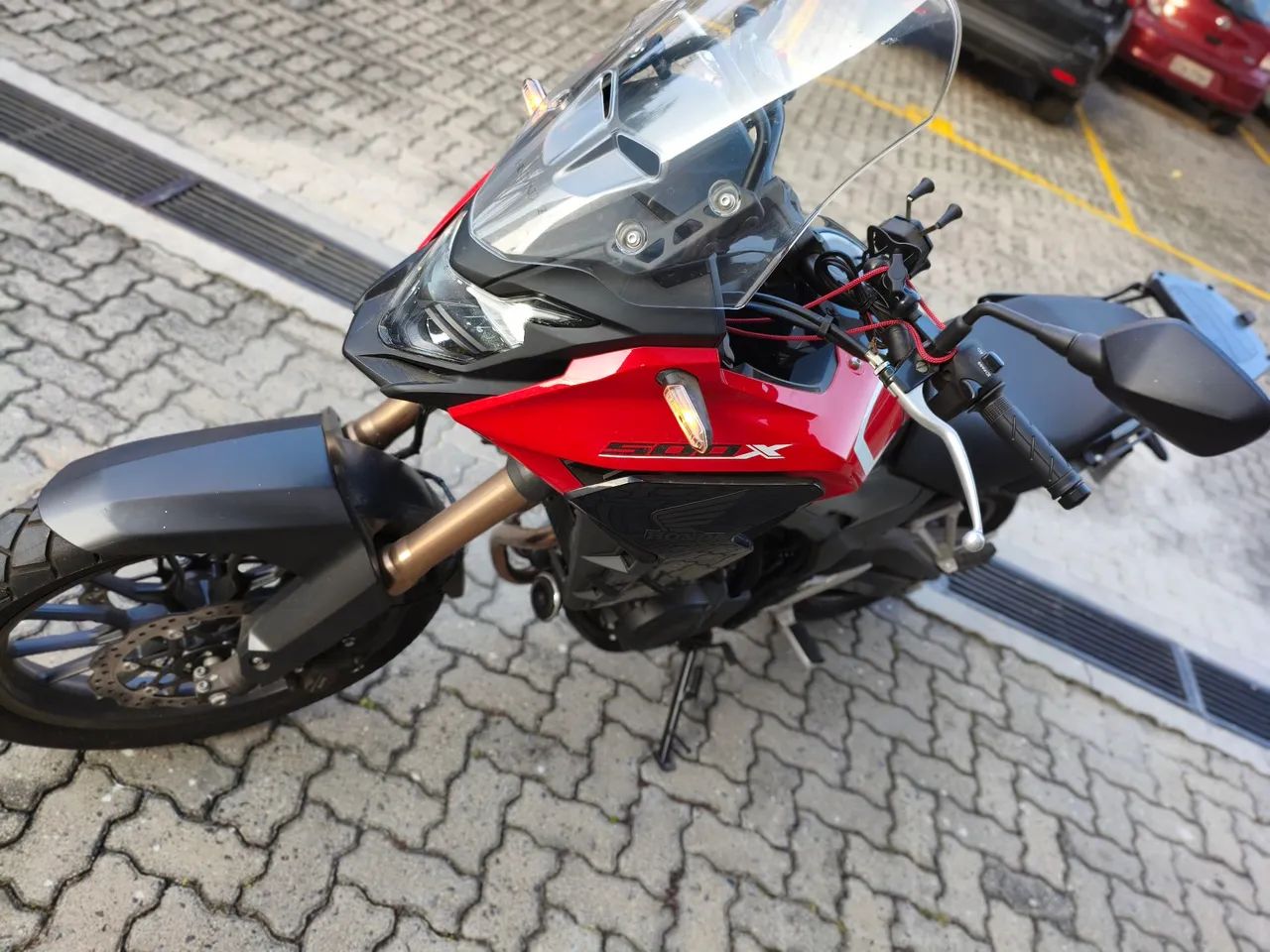 Cb 500x apenas 850 km 