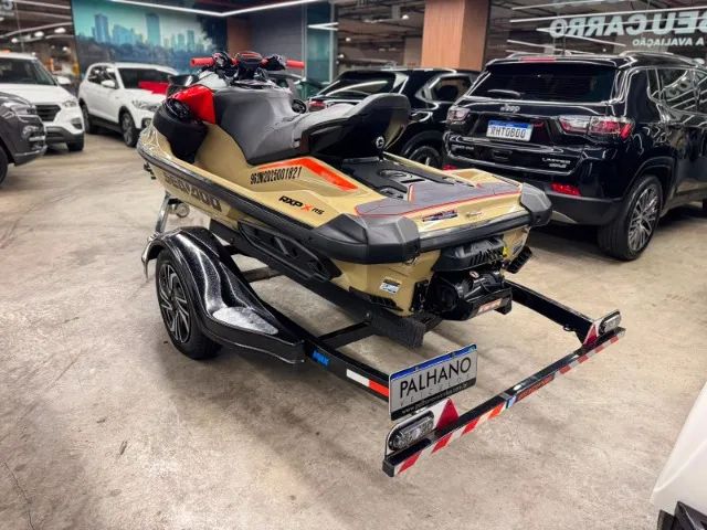 Jetski Sea-Doo RXP-X 325 2025 | 6h - Foto 4