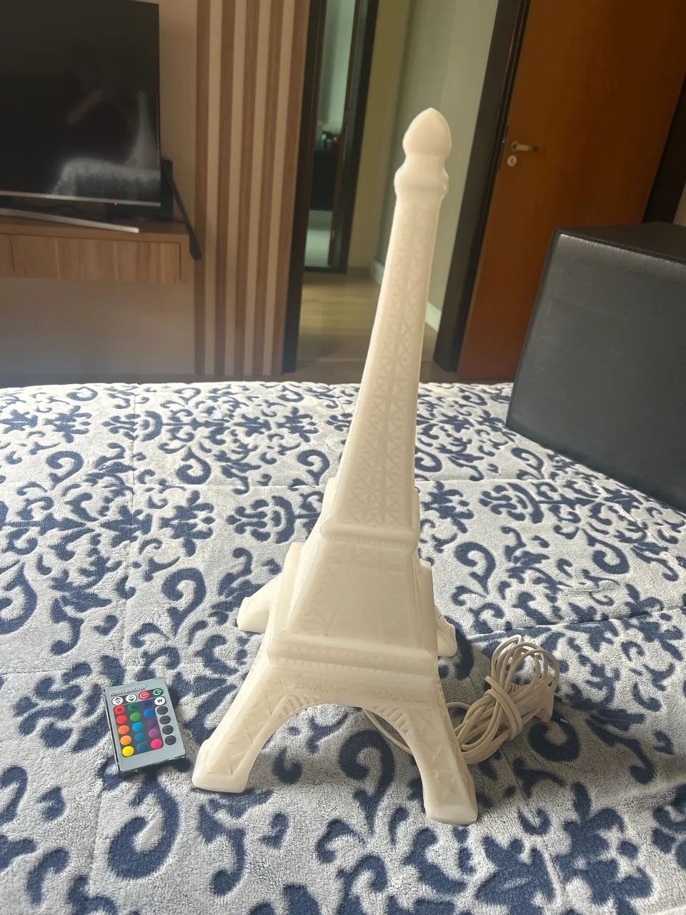 Luminária torre Eiffel 