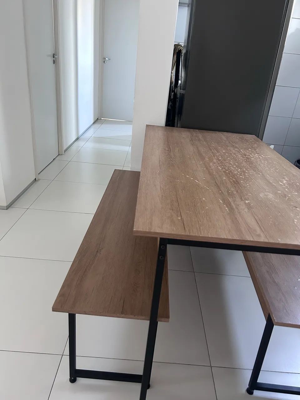 Mesa de jantar industrial com 2 bancos   - Foto 3