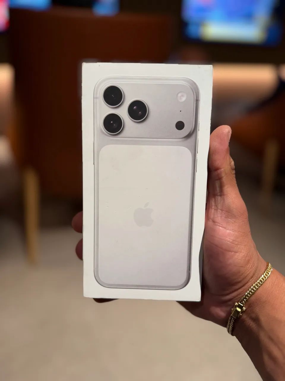 iPhone 17 pro Max 256gb SILVER