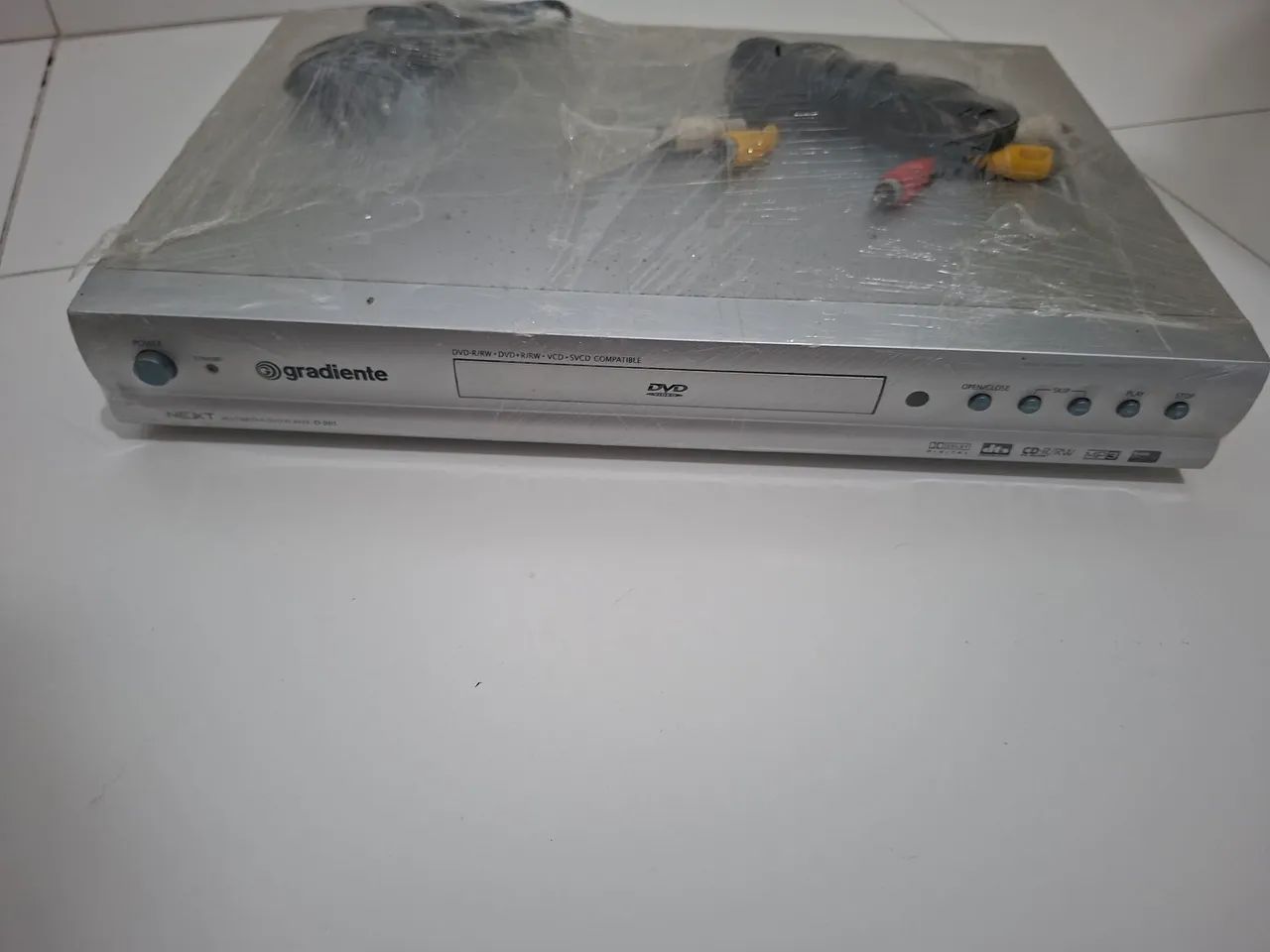 Dvd play gradiente 