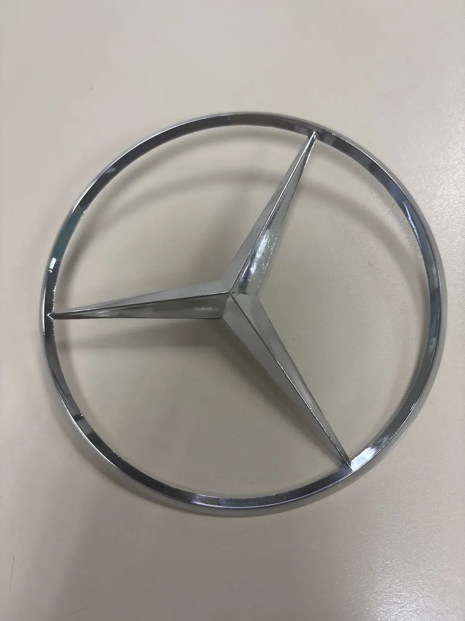 Emblema Mercedes-Benz