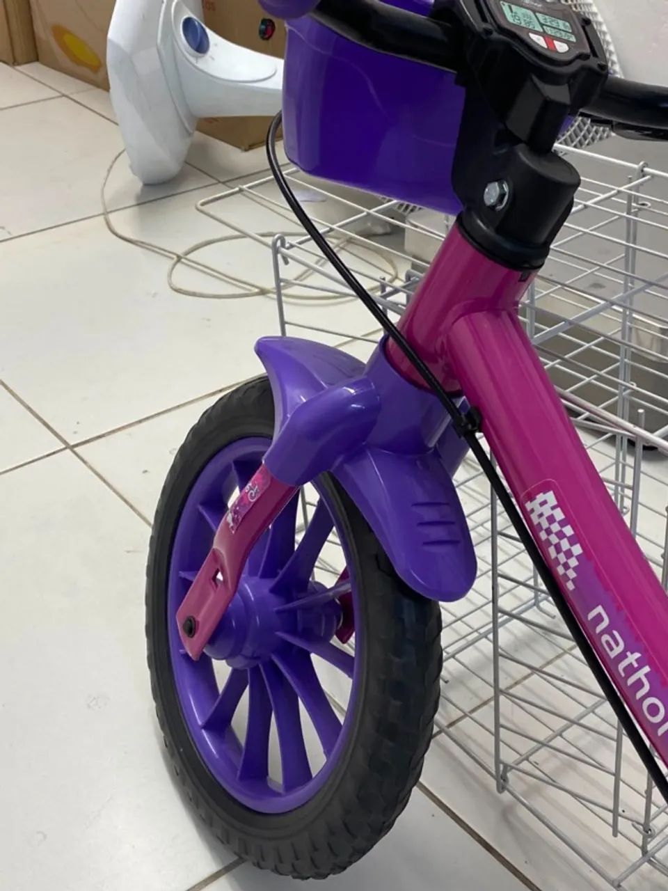 BICICLETA INFANTIL SEM PEDAIS ROXA  - Foto 5