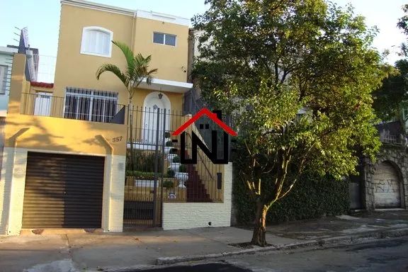 Casa em Aclimação com 160m²