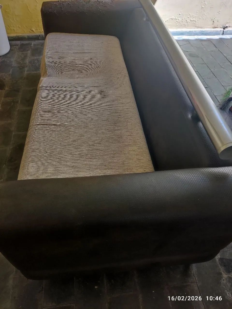 Doação Sofá 3 lugares 