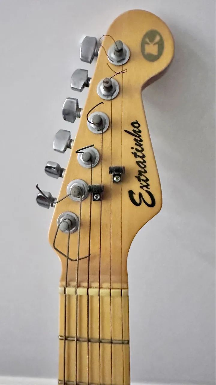 Vendo guitarra Extratinho by Kuntze - Foto 3