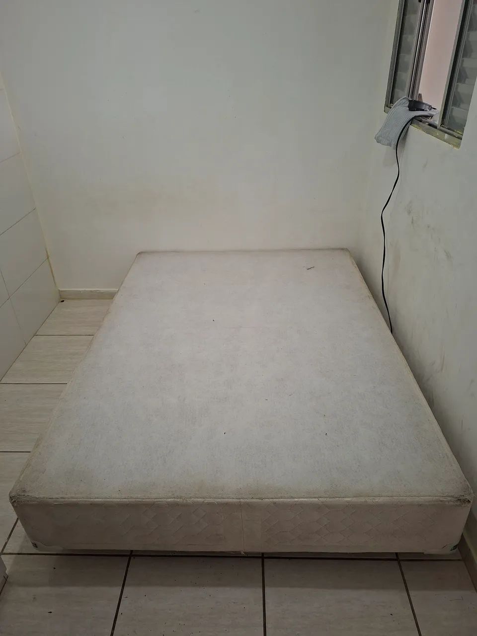 Cama Box Casal Usada (Estrutura Íntegra) - Foto 3