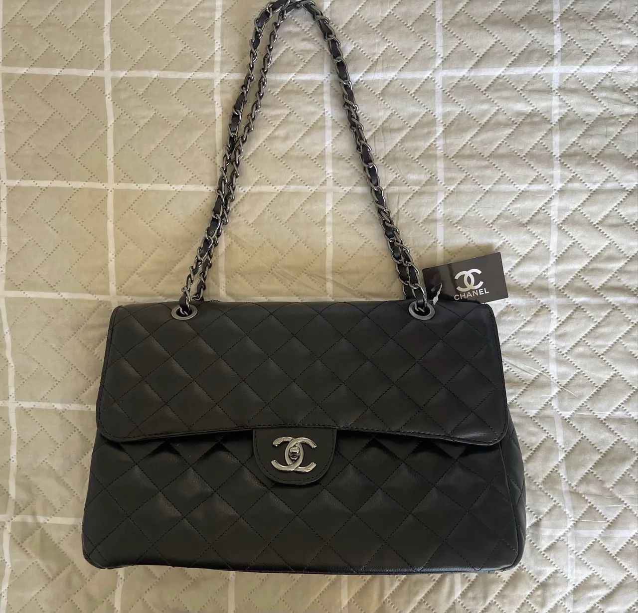 Bolsa cópia Chanel grande