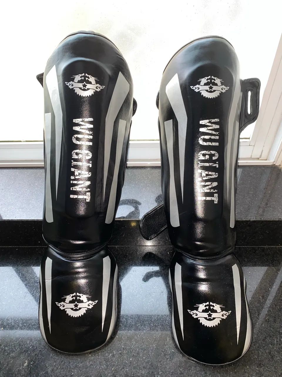 Caneleira de Muaythai