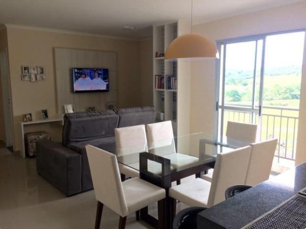 Lindo Apto com armários planejados Residencial Eviva