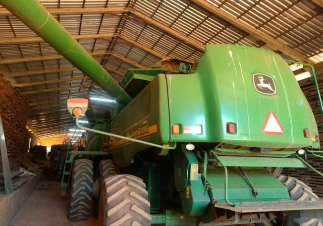 Colheitadeira John Deere 2009
