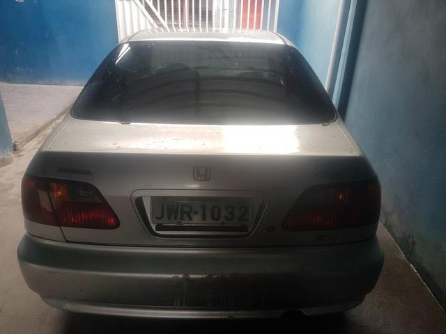 Vendo ou troco civic ano 2000 - Foto 2