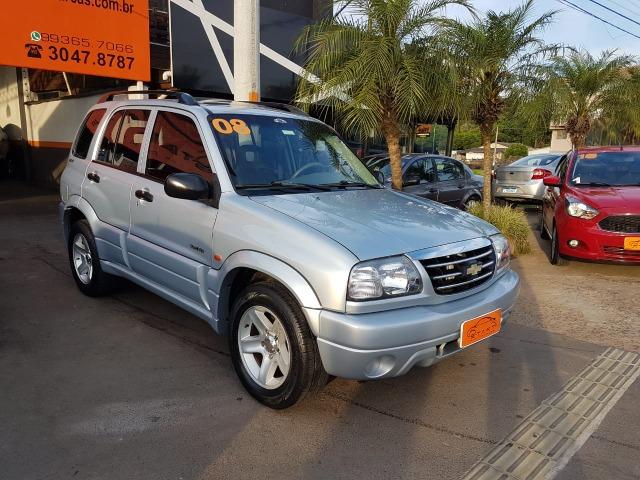 Tracker 2.0 Gasolina - 4x4 - Teto Solar - Ótimo Estado